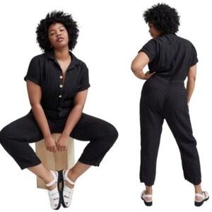 Mate Organic Linen Black Short Sleeve Jumpsuit Size Small